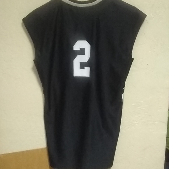 Basketball Jersey - Picture 2 of 3